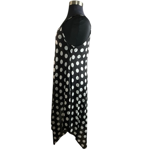 Simply Couture Polka Dot Sleeveless Handkerchief Hem Dress - in Black and White - Picture 5 of 13